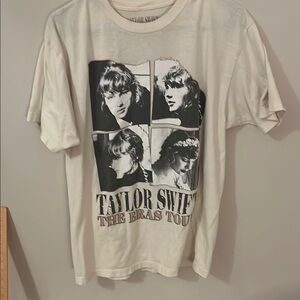 Taylor Swift The Eras Tour Graphic T-Shirt size L